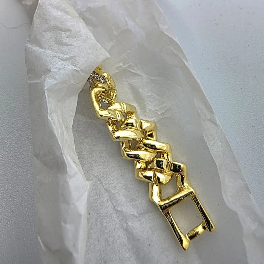NEW Invicta Elements TKO Iced Out Pendant & 21.65
